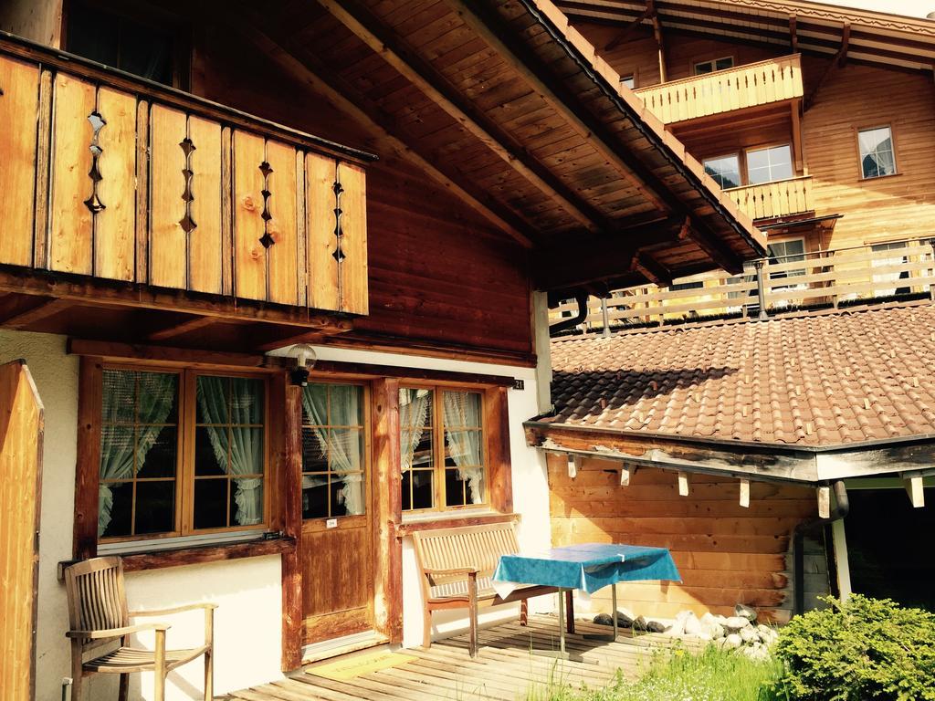 Alpen Chalet Kandersteg Quarto foto